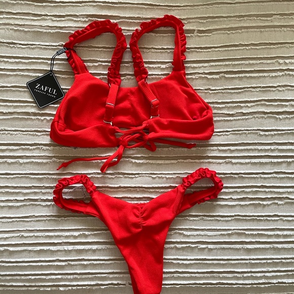 ZAFUL Ribbed Lace up Ruffle Bikini - Picture 3 of 3